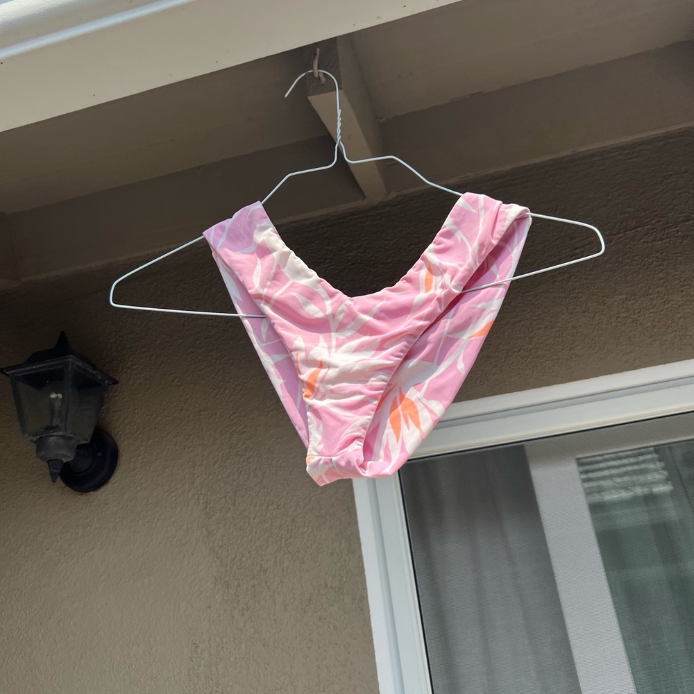Billabong bikini bottoms